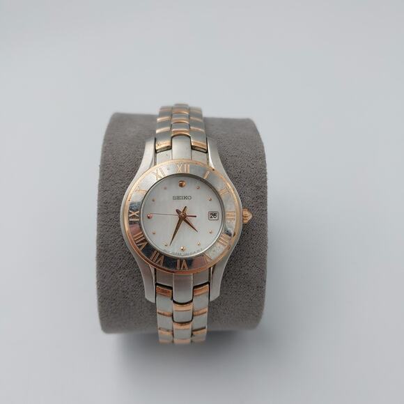 Seiko Accessories - Original Seiko Roman Numeral Oyster Dial Ladies Date Watch 7N82-0FN0 * See Descr
